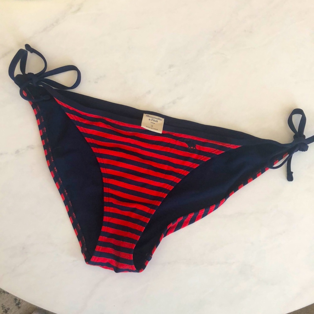Abercrombie & Fitch bathing suit